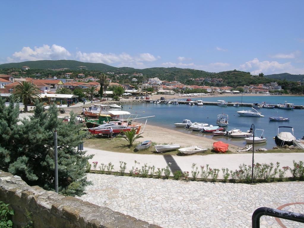 Schiza Houses Финикунда Екстериор снимка